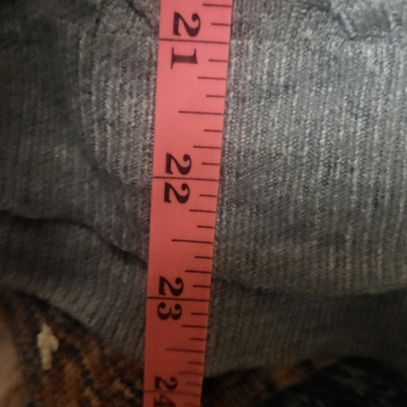 New York & CompanySize XL Pullover Sweater - Picture 5 of 5